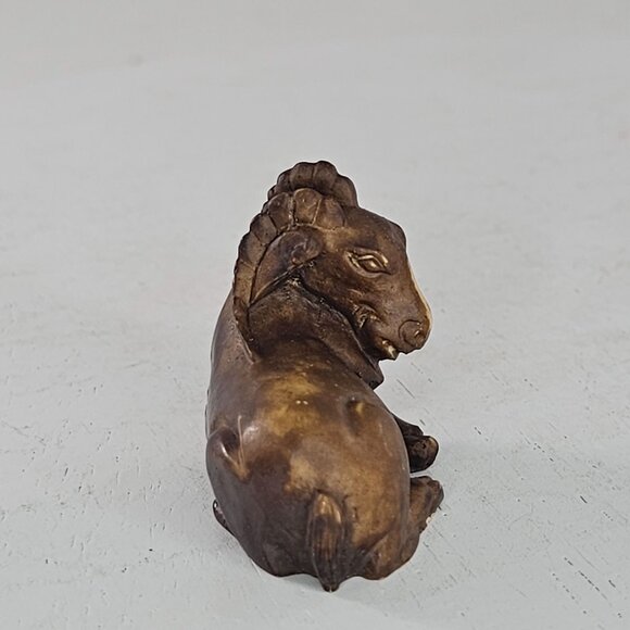 Handcrafted Miniature Ram Goat Ibex Figurine Lying Down - Picture 7 of 8